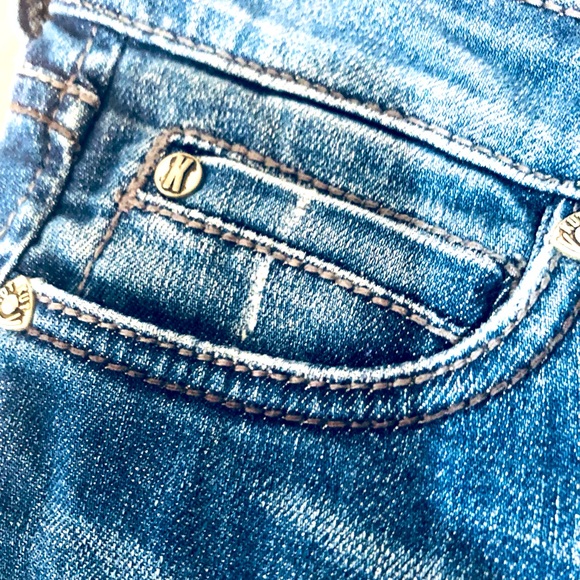 Kut from the Kloth Women's Jeans Sz 4 Boot Cut Mid Rise Medium Pre-Wash Blue - Picture 5 of 12